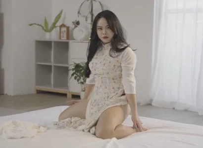 Phương Anh xinh đẹp ra Đài Loan đóng phim người lớn