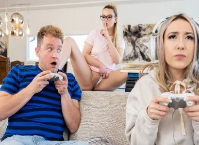 cô em bị bạn thân âm thầm cướp mất người yêu vì chỉ biết chơi game
